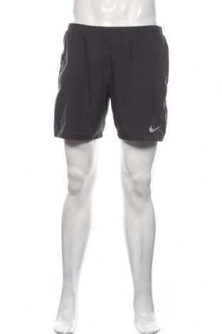 Ανδρικό κοντό παντελόνι Nike, Μέγεθος M, Χρώμα Μαύρο, Τιμή 18,19 €