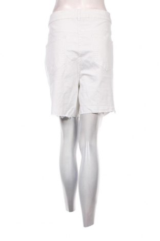 Damen Shorts Yours, Größe 3XL, Farbe Weiß, Preis 19,07 €