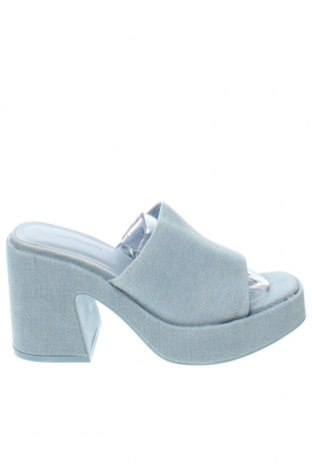 Pantofle Bershka, Velikost 36, Barva Modrá, Cena  494,00 Kč