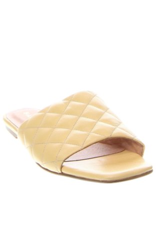 Pantofle Bianco, Velikost 37, Barva Žlutá, Cena  1 496,00 Kč