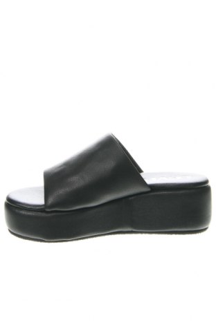 Papuci Levi's, Mărime 37, Culoare Negru, Preț 322,50 Lei