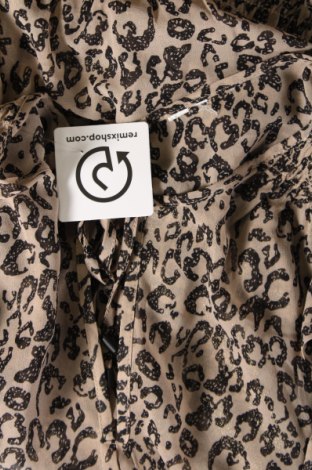 Damen Shirt, Größe L, Farbe Mehrfarbig, Preis 6,00 €