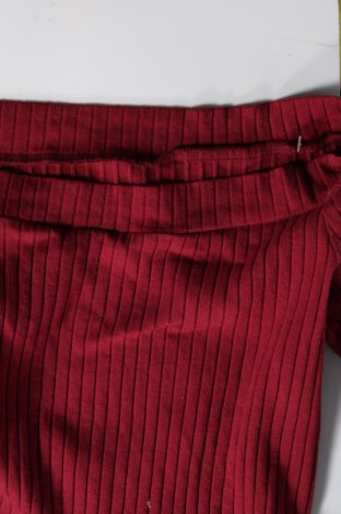 Дамска блуза, Размер S, Цвят Червен, Цена 19,55 лв.