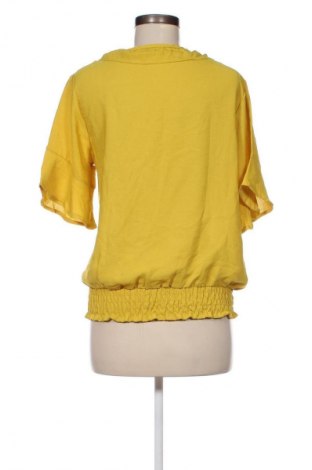 Γυναικεία μπλούζα, Μέγεθος M, Χρώμα Κίτρινο, Τιμή 4,37 €