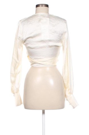 Дамска блуза ABOUT YOU x Iconic by Tatiana Kucharova, Размер S, Цвят Екрю, Цена 38,50 лв.