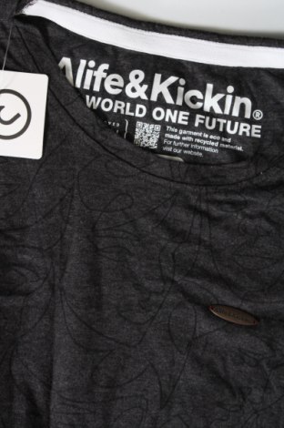 Damen Shirt Alife And Kickin, Größe M, Farbe Grau, Preis 11,83 €