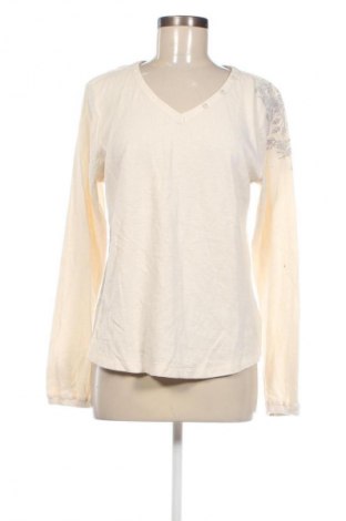 Γυναικεία μπλούζα Aventura, Μέγεθος M, Χρώμα Εκρού, Τιμή 10,55 €