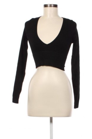 Дамска блуза BDG, Размер M, Цвят Черен, Цена 42,35 лв.