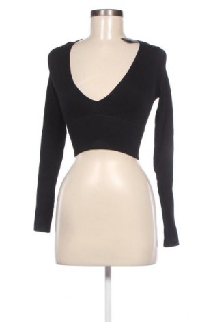 Дамска блуза BDG, Размер S, Цвят Черен, Цена 42,35 лв.