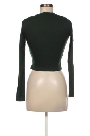 Damen Shirt Bershka, Größe M, Farbe Grün, Preis 6,61 €