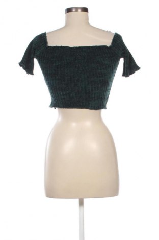 Γυναικεία μπλούζα Bershka, Μέγεθος XS, Χρώμα Πράσινο, Τιμή 4,70 €