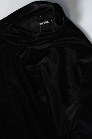 Γυναικεία μπλούζα Bik Bok, Μέγεθος S, Χρώμα Μαύρο, Τιμή 4,70 €