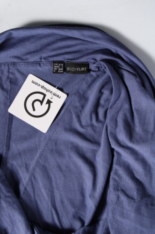 Damen Shirt Body Flirt, Größe M, Farbe Blau, Preis € 5,58