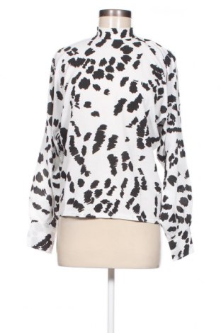 Γυναικεία μπλούζα Boohoo, Μέγεθος M, Χρώμα Πολύχρωμο, Τιμή 6,39 €