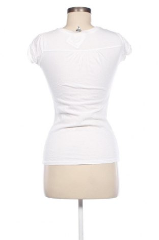 Γυναικεία μπλούζα Bsk, Μέγεθος M, Χρώμα Εκρού, Τιμή 7,41 €
