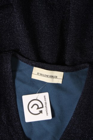 Дамска блуза By Malene Birger, Размер M, Цвят Син, Цена 67,65 лв.