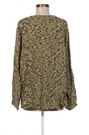 Γυναικεία μπλούζα Cassiopeia, Μέγεθος L, Χρώμα Πράσινο, Τιμή 5,88 €