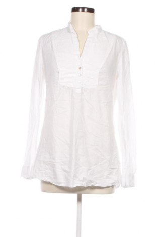 Γυναικεία μπλούζα Colours Of The World, Μέγεθος M, Χρώμα Λευκό, Τιμή 6,00 €