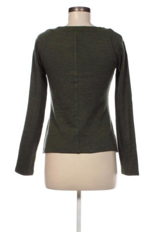 Дамска блуза Daphne, Размер S, Цвят Зелен, Цена 11,90 лв.