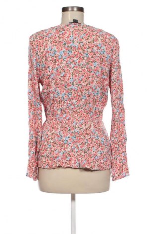 Дамска блуза Esmara, Размер M, Цвят Многоцветен, Цена 9,50 лв.