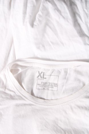 Γυναικεία μπλούζα FSBN Sister, Μέγεθος XL, Χρώμα Λευκό, Τιμή 5,83 €