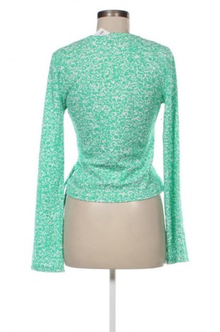 Дамска блуза Gina Tricot, Размер M, Цвят Многоцветен, Цена 10,00 лв.