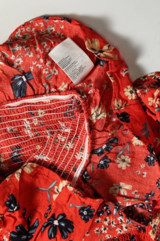 Дамска блуза H&M, Размер S, Цвят Многоцветен, Цена 8,55 лв.