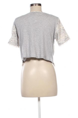 Дамска блуза H&M Divided, Размер M, Цвят Многоцветен, Цена 11,29 лв.