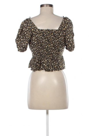 Дамска блуза Hollister, Размер XS, Цвят Многоцветен, Цена 34,65 лв.