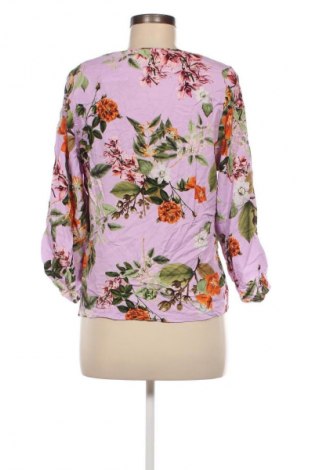 Дамска блуза KappAhl, Размер M, Цвят Многоцветен, Цена 13,50 лв.