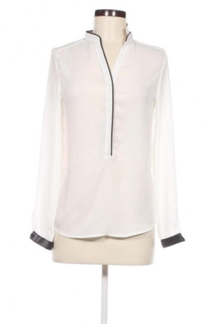 Γυναικεία μπλούζα La Petite Parisienne, Μέγεθος S, Χρώμα Λευκό, Τιμή 10,43 €