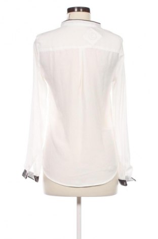 Дамска блуза La Petite Parisienne, Размер S, Цвят Бял, Цена 19,38 лв.