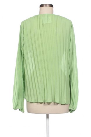 Дамска блуза Mango, Размер L, Цвят Зелен, Цена 27,90 лв.