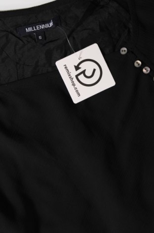 Γυναικεία μπλούζα Millenium, Μέγεθος S, Χρώμα Μαύρο, Τιμή 4,70 €