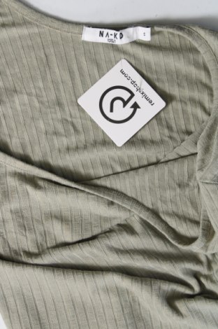 Дамска блуза NA-KD, Размер S, Цвят Зелен, Цена 13,60 лв.