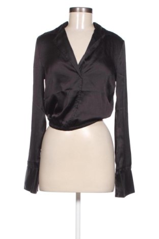 Дамска блуза NA-KD, Размер S, Цвят Черен, Цена 13,60 лв.