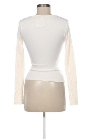 Дамска блуза Nelly, Размер S, Цвят Екрю, Цена 11,90 лв.
