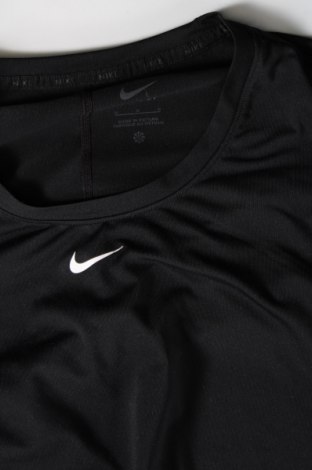 Bluză de femei Nike, Mărime M, Culoare Negru, Preț 126,65 Lei