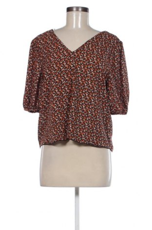 Дамска блуза ONLY, Размер S, Цвят Многоцветен, Цена 20,70 лв.