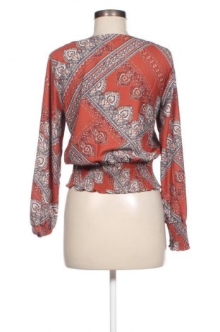 Дамска блуза ONLY, Размер M, Цвят Многоцветен, Цена 9,00 лв.