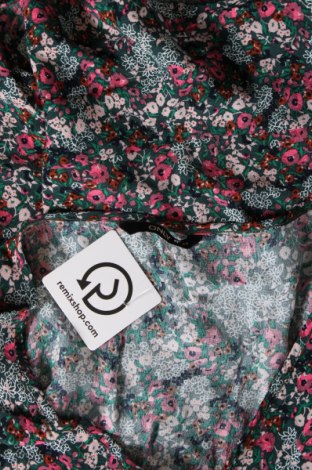 Γυναικεία μπλούζα ONLY, Μέγεθος M, Χρώμα Πολύχρωμο, Τιμή 6,19 €