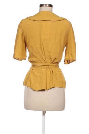 Дамска блуза Object, Размер M, Цвят Жълт, Цена 91,20 лв.
