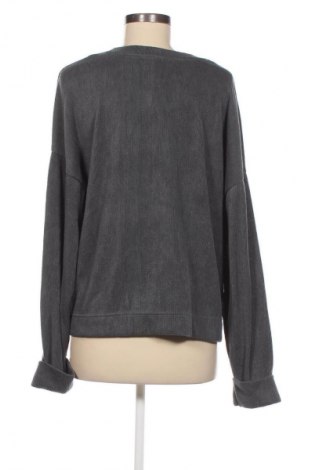 Дамска блуза Primark, Размер L, Цвят Сив, Цена 8,55 лв.