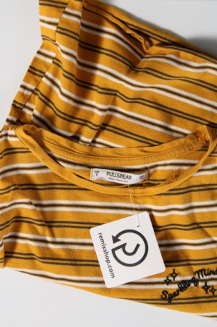 Γυναικεία μπλούζα Pull&Bear, Μέγεθος S, Χρώμα Κίτρινο, Τιμή 5,55 €