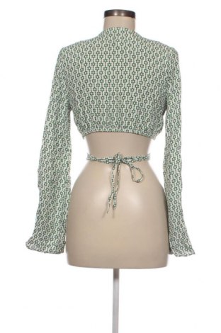 Damen Shirt Pull&Bear, Größe M, Farbe Grün, Preis € 5,83