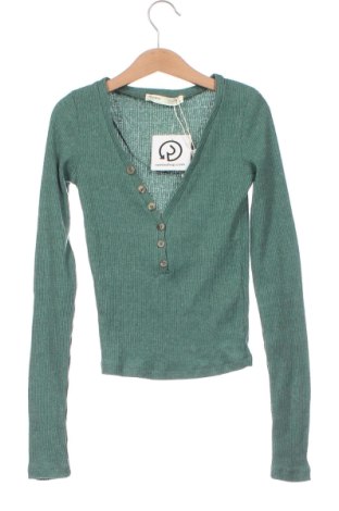 Damen Shirt Pull&Bear, Größe XS, Farbe Grün, Preis 7,99 €