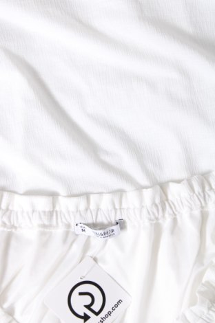 Damen Shirt Pull&Bear, Größe M, Farbe Weiß, Preis 7,27 €