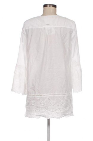 Дамска блуза S.Oliver, Размер M, Цвят Бял, Цена 11,90 лв.