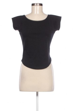 Γυναικεία μπλούζα SHYX x About You, Μέγεθος M, Χρώμα Μαύρο, Τιμή 17,86 €
