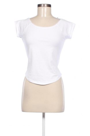 Γυναικεία μπλούζα SHYX x About You, Μέγεθος M, Χρώμα Λευκό, Τιμή 15,88 €